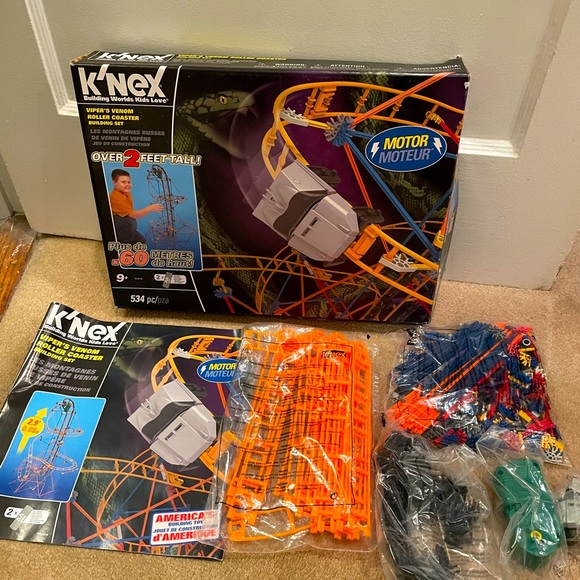 Vintage K’NEX Viper’sVenom motorized roller coaster building set- 534 pieces NEW - Picture 1 of 1